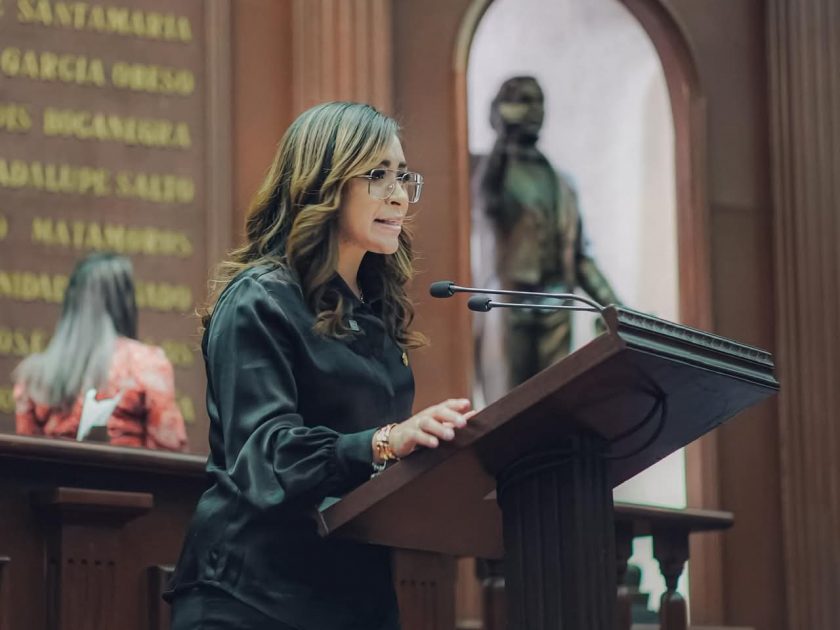 Grecia Aguilar presenta iniciativa de reforma en conjunto con más diputadas para combatir la desnutrición y el sobrepeso