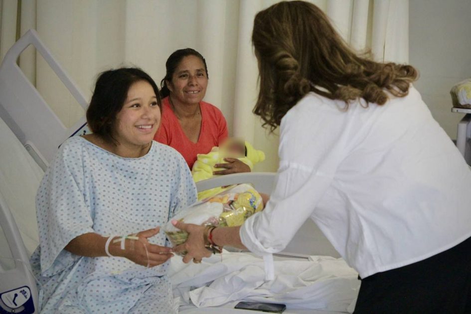 DIF Morelia celebra la maternidad con la entrega de más de 100 canastillas en hospitales