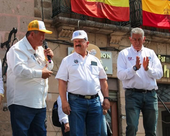 SUEUM acusa al SPUM de “tibios” y traidores”, de juntarse con “basura”, “charros” y “corruptos”