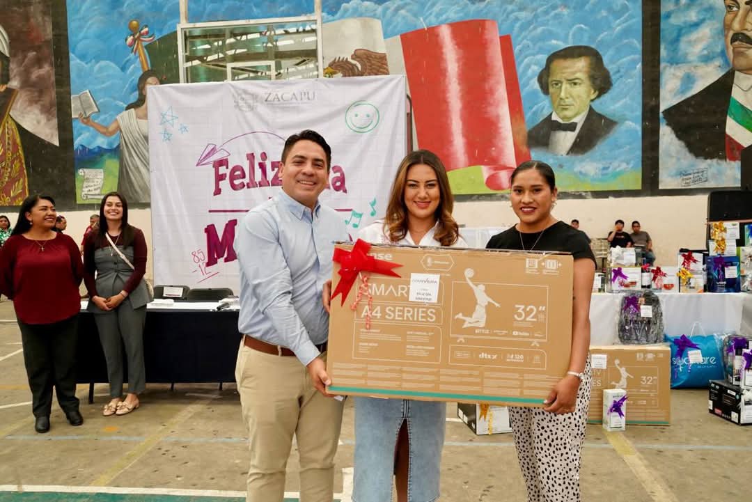 Gobierno de Zacapu celebra el Día del Maestro con reconocimiento y gratitud