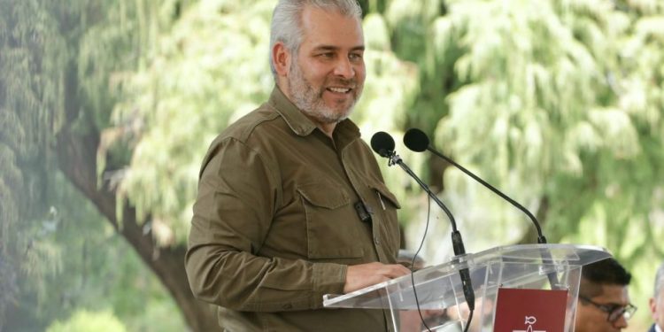 Van 80 predios inscritos al Guardián Forestal para alertas de incendios: Bedolla