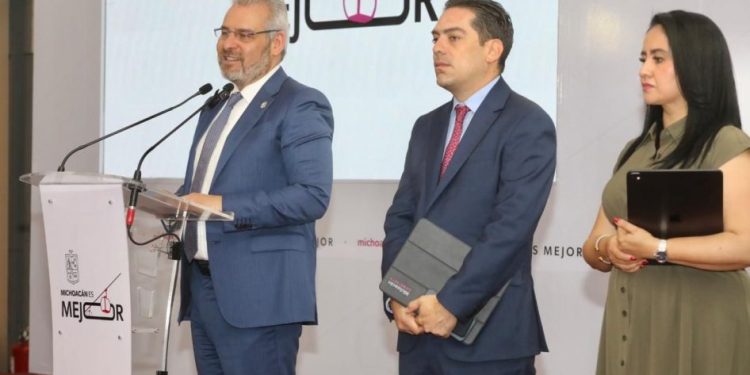 Ninguna escuela de Michoacán se encuentra en paro: Bedolla