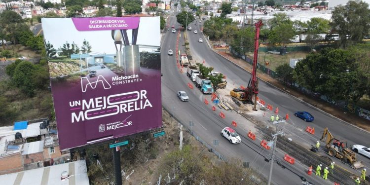 Avanza distribuidor de salida a Pátzcuaro sin cierres vehiculares: SCOP
