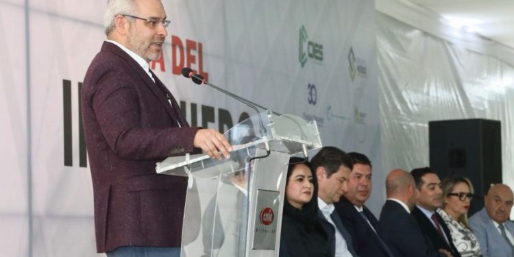 Obras públicas, reflejo de las finanzas sanas de Michoacán: Bedolla