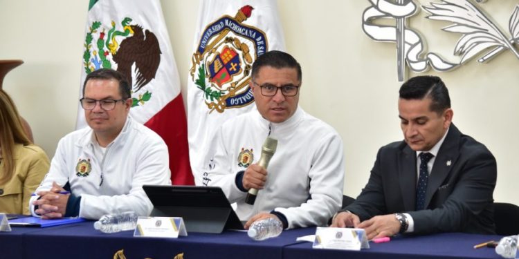 UMSNH concluye entrega de resultados de examen de admisión; aumenta matrícula de Bachillerato con Pase por Excelencia