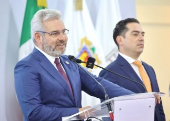¡Adiós al tráfico por el tren! Inicia construcción del Paso Independencia: Bedolla