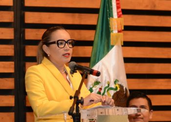 Promuevan el respeto, la equidad y la inclusión, exhorta Yarabí Ávila a estudiantes que realizarán su servicio social