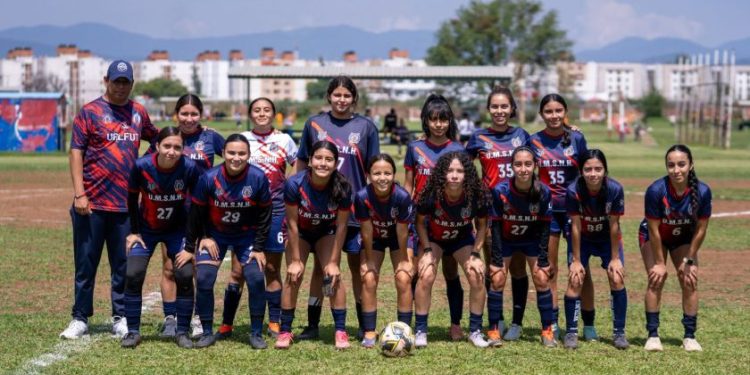 UMSNH gana, gusta y golea en su debut en el Torneo de Verano de la Liga Municipal 