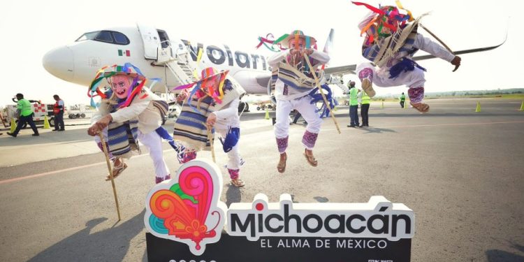 Histórica expansión aérea impulsa turismo y economía en Michoacán: Sectur