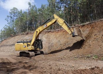 Carreteras más rápidas y seguras; Gobierno de Michoacán destina más de 765 mdp en Tierra Caliente