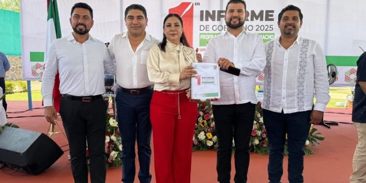 Churumuco rinde cuentas con transparencia y compromiso social: Octavio Ocampo respalda informe de Judith Chino