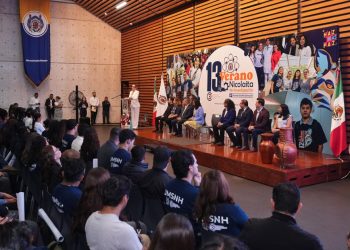 En la UMSNH vamos hacia un cambio esperanzador, señala Yarabí Ávila al destacar participación de la mujer en la investigación