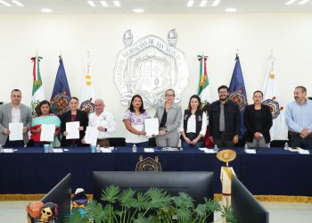 Recibe UMSNH a comunidades de pueblos originarios y hacen equipo para rescatar el Lago de Pátzcuaro 