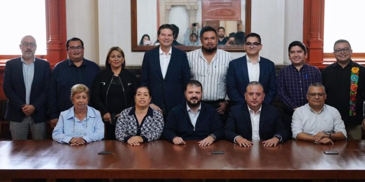 Raúl Zepeda consolida diálogo plural con alcaldes del PAN
