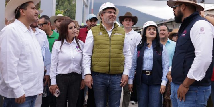 Supervisa Bedolla construcción del nuevo DIF Uruapan; registra avance del 55 %