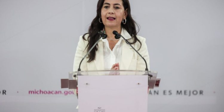 Anuncia Bedolla apertura para el registro a la Beca «Rita Cetina»