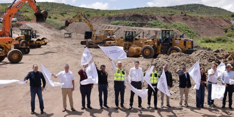 Con 500 mdp, arranca Bedolla obra del segmento 5 del segundo anillo periférico de Morelia