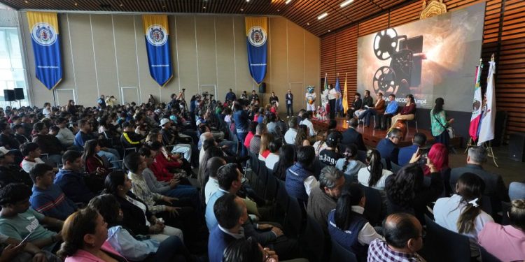 UMSNH epicentro del arte y la cultura a través del cine: Yarabí Ávila arranca actividades con el FICM
