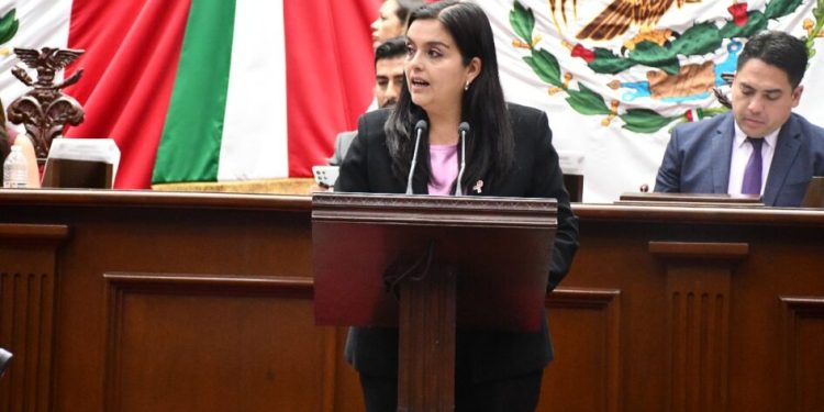 «Donar sangre, es un acto de amor hacia los demás”, destaca Tere Herrera tras aprobación de iniciativa en el Congreso del Estado