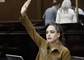 Va Sandra Arreola por reconocimiento de pueblos afroamericanos en Michoacán