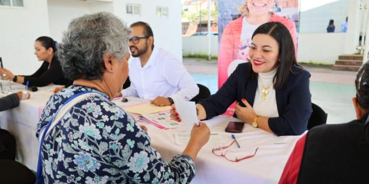 Gobierno estatal consolida modelo humanista con programa de apoyo a niñas y niños con cáncer