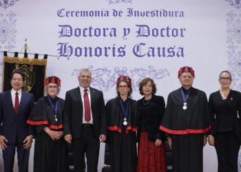 Reconoce Bedolla aportación de galardonados con doctorado honoris causa por la UMSNH