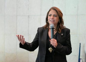 Fabiola Alanís destaca que la mitad del presupuesto 2026, aprobado por el Congreso, va a desarrollo social