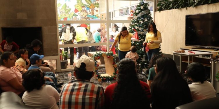 UMSNH llega a todos los rincones con la extensión del Tianguis de la Ciencia; visita AMANC