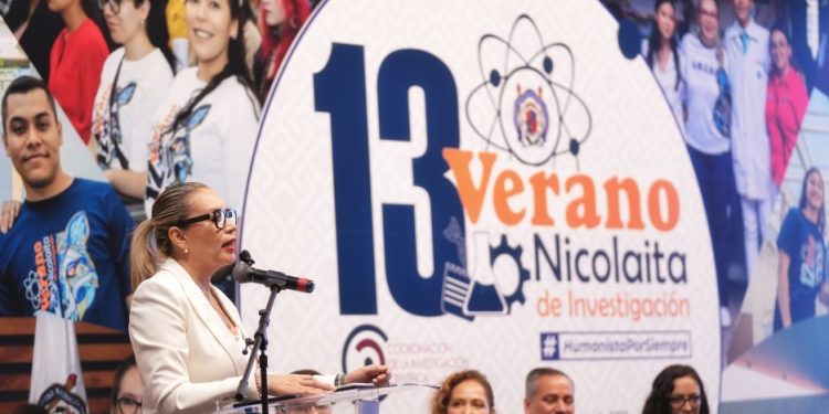 Apoyo a la ciencia y la investigación, eje medular de la administración de Yarabí Ávila; se impulsaron 507 proyectos de investigación en 2025