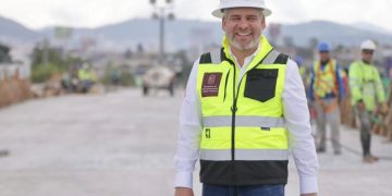 Récord en obra pública en Michoacán; 40 mil mdp invertidos sin contratar deuda: Bedolla