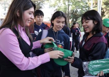 Michoacán consolida reducción del 29 % en embarazo adolescente: Seimujer