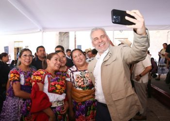 Bedolla garantiza obras convenidas para todos los autogobiernos indígenas de Michoacán