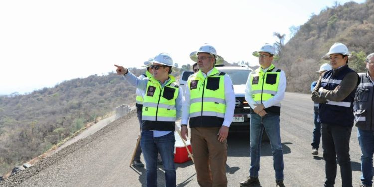 Primer tramo del Segundo Periférico de Morelia alcanza el 85% de avance; concluirá en junio: Bedolla