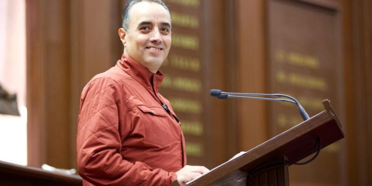 Propone Juan Pablo Celis reforzar la protección a mujeres víctimas de violencia
