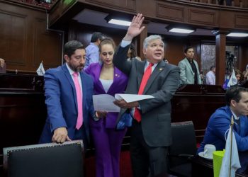 Aprueba Congreso eliminar plásticos de un solo uso en dependencias gubernamentales
