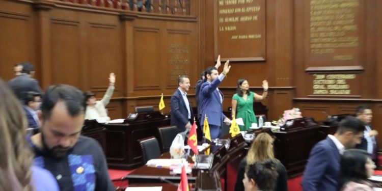 Aprueba 76 Legislatura glosas de derechos humanos y justicia del 4° Informe de Gobierno