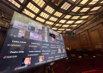 Por unanimidad, Congreso de Michoacán aprueba reforma al artículo 127 de la Constitución Política de México, en materia de límite a las jubilaciones y pensiones de las entidades públicas