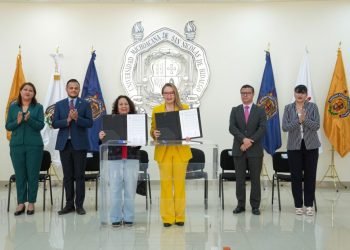 Inédito Pacto Nicolaita por la Paz sellan Escuelas Incorporadas de la UMSNH