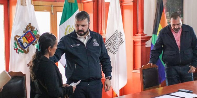 Gobierno de Michoacán mantiene atención permanente a familias de brigadistas caídos en combate a incendios forestales: Raúl Zepeda