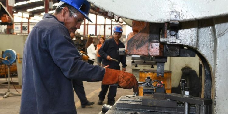 Michoacán alcanza cifra histórica de más de 505 mil empleos formales en marzo
