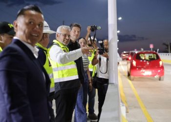¡Adiós al tráfico! Bedolla abre carriles superiores del puente Independencia