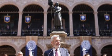 Universidad Michoacana, única institución con presupuesto garantizado por la Constitución: Bedolla
