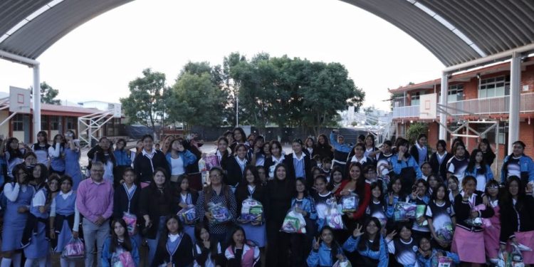 Michoacán garantizará justificantes escolares por menstruación incapacitante